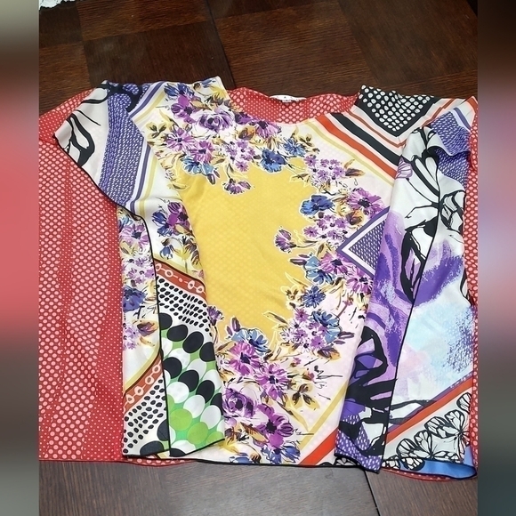 Cabi Women's Silk Artist Butterfly Print Kimono Top Size Small Style 345 - Picture 8 of 10